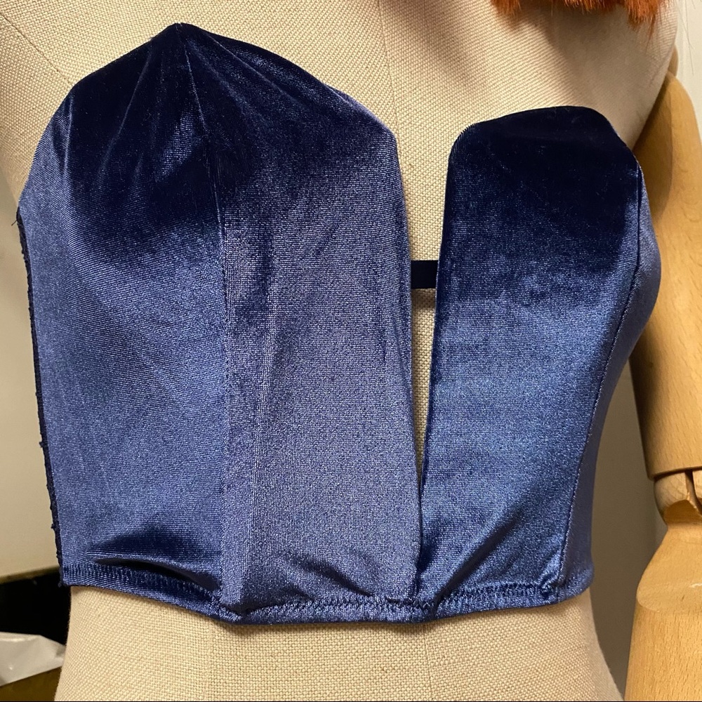 VS Dream Angels Blue Velvet & Lace Bustier